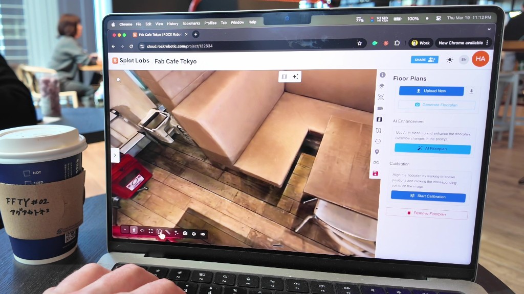 Lower-left toolbar with minimap icon