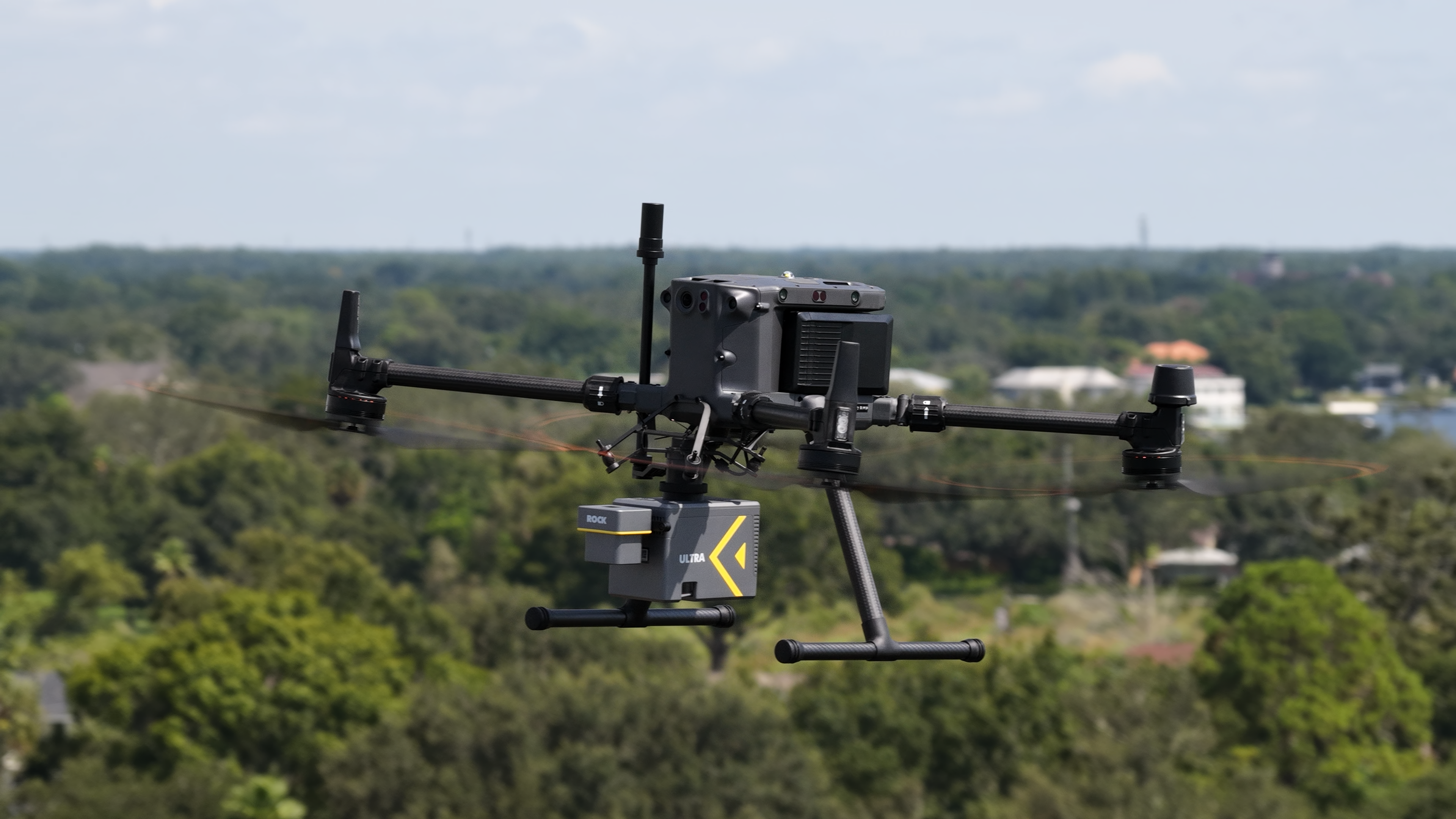 ROCK Ultra LiDAR monté sur DJI M350 au‑dessus d'un échangeur – étude avec Dylan Gorman.
